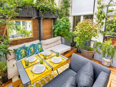 Historic Paris Loft Venue for Events & Meetings