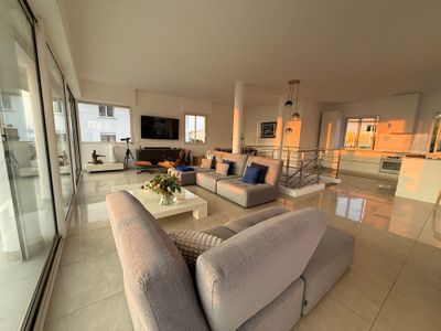 Seafront Villa in Marseille for Photo Shoots & Events