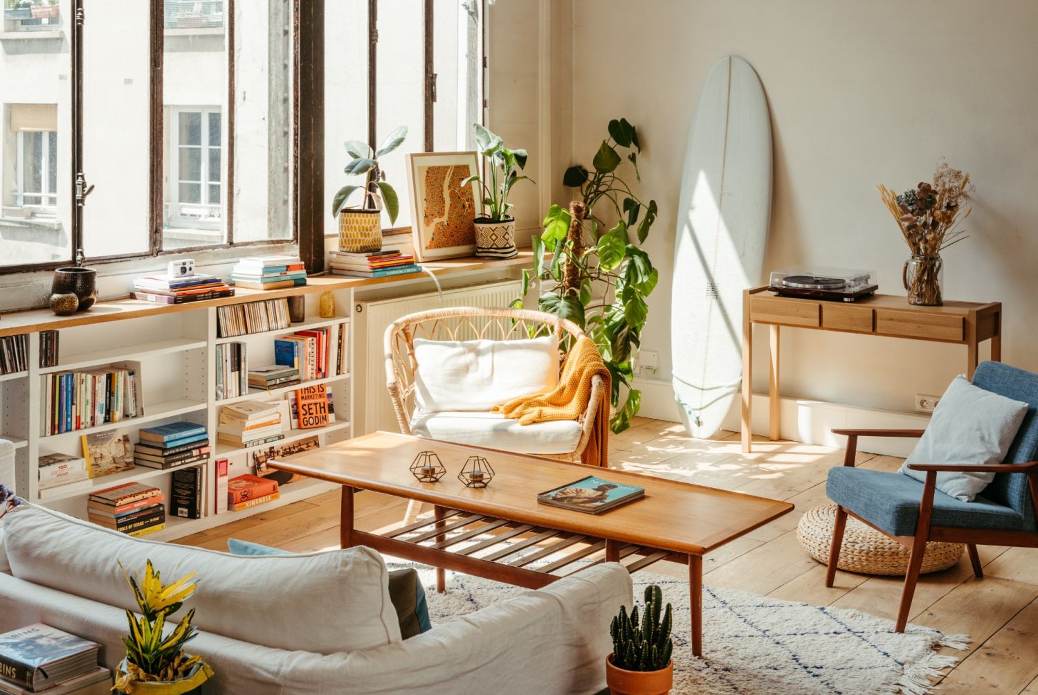 Unique Loft Near Canal Saint Martin | Inspiring Event Space in Paris
