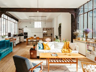 Unique Loft Near Canal Saint Martin | Inspiring Event Space in Paris