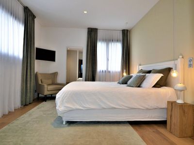 Villa avec piscine et jacuzzi