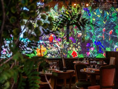 Immersive Jungle Restaurant in Paris for Unique Events