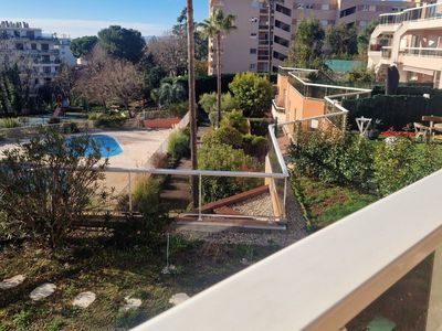 60 m² terrace with pool and sea view