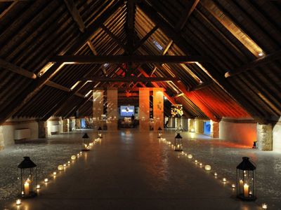 18th-Century Thatch-Roofed Venue in Camargue for Events