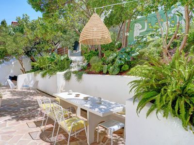 Villa in Roucas Blanc with sea view, garden & pool