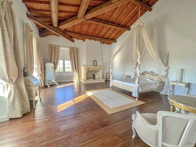 Exceptional castle at Saint-Maximin