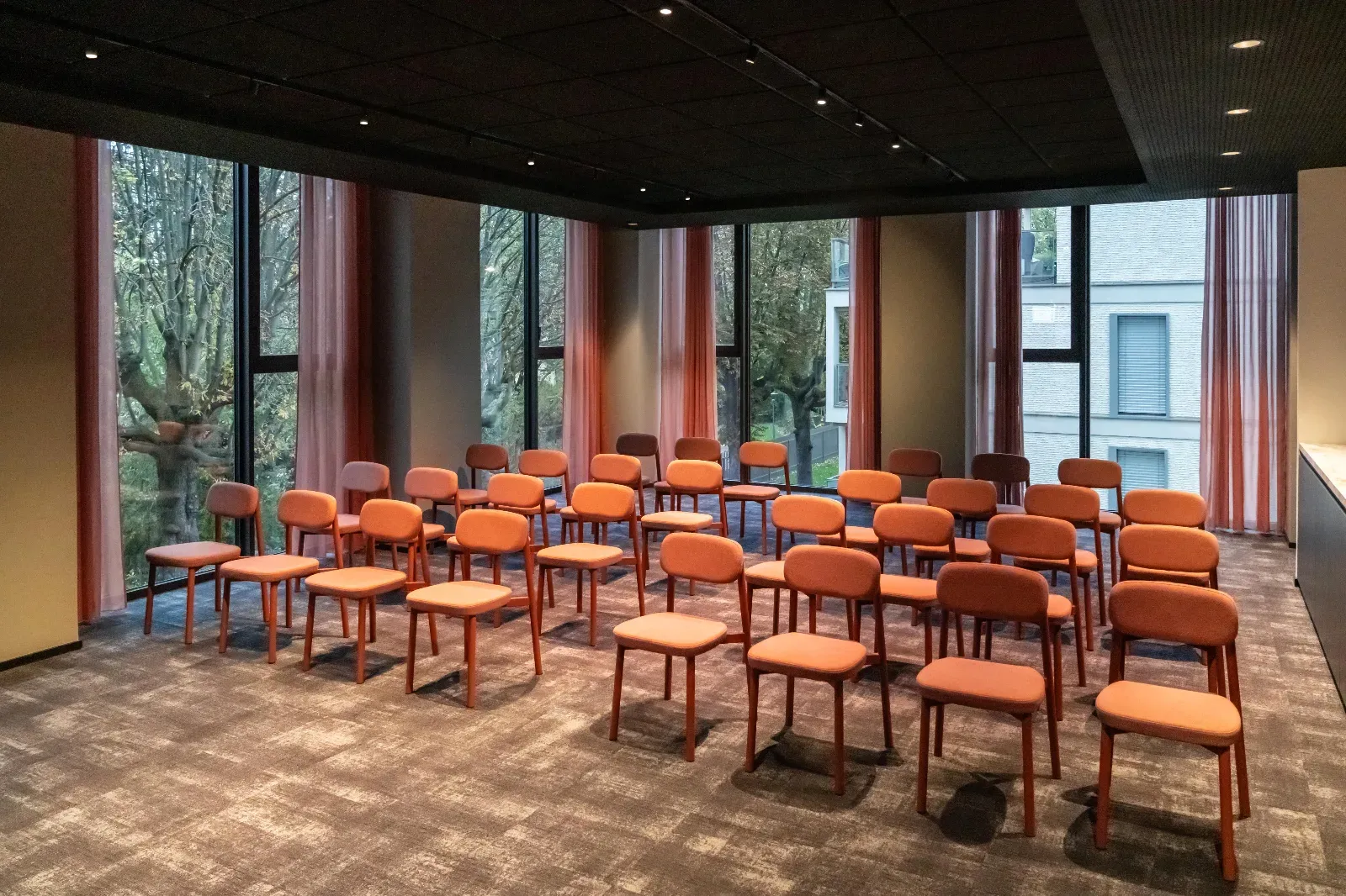 Meeting location in a 4* Lyon Croix Rousse hotel