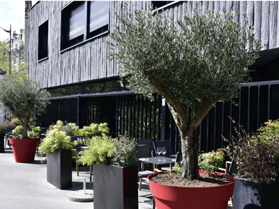 Club 357: Premier Event Venue in Paris with Terrace, Winter Garden & Bar