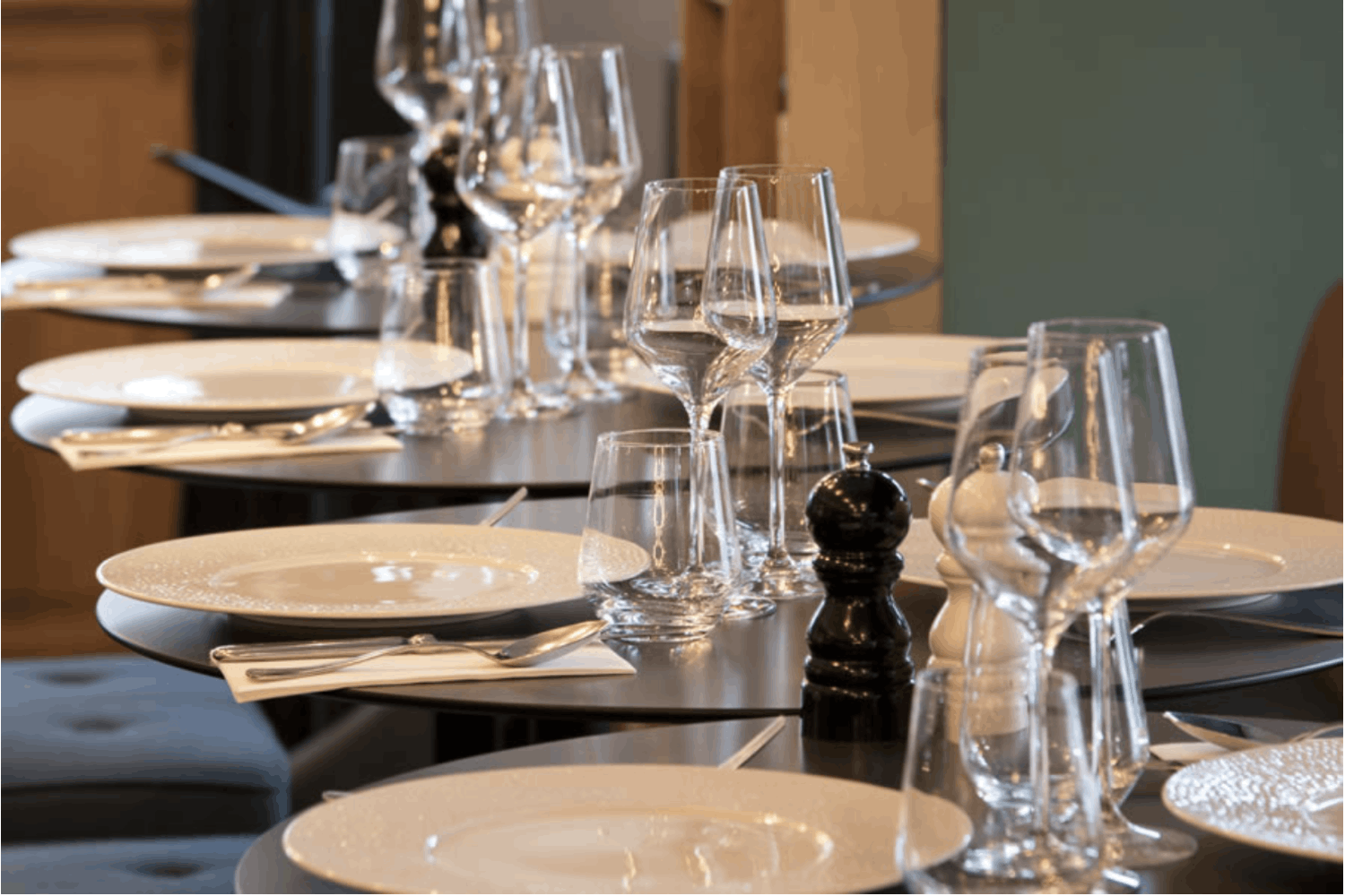 Club 357 : Lieu d'Événement d'Exception à Paris avec Terrasse, Jardin d'Hiver et Bar