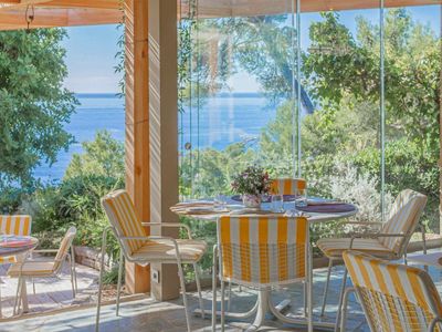 Sublime Provencal Park in the heart of a pine forest with sea view with catering and accommodation