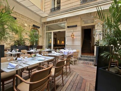 Luxury Event Venue Near Opéra Garnier with Terrace & Loft