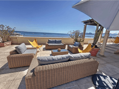 Luxury 3-Bedroom Apartment with Stunning Terrace in Cannes