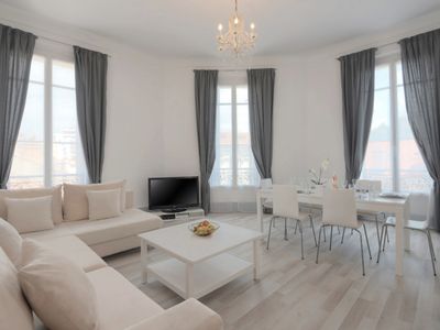 Pop-up Shop, Loft &amp; Art Gallery in Cannes - Ideal for Pop-Up Stores and Exhibitions