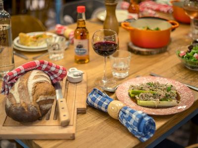 Restaurant Parisien Table d'Hôte Authentique pour Événements