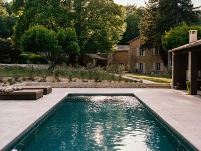 Magnificent Farmhouse with Mont Ventoux View | Events & Vacation