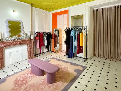 Luxury showroom in the heart of Marseille