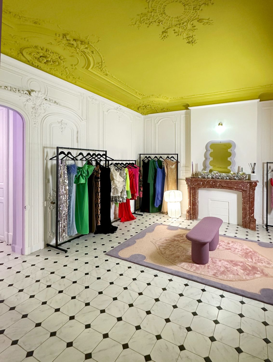 Luxury showroom in the heart of Marseille