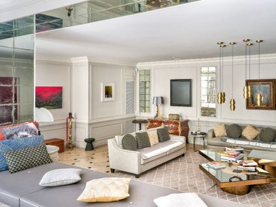 Stunning 180m² Paris Apartment for Shoots & Events in Le Marais