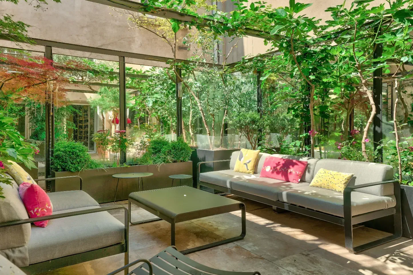 Stunning 180m² Paris Apartment for Shoots & Events in Le Marais