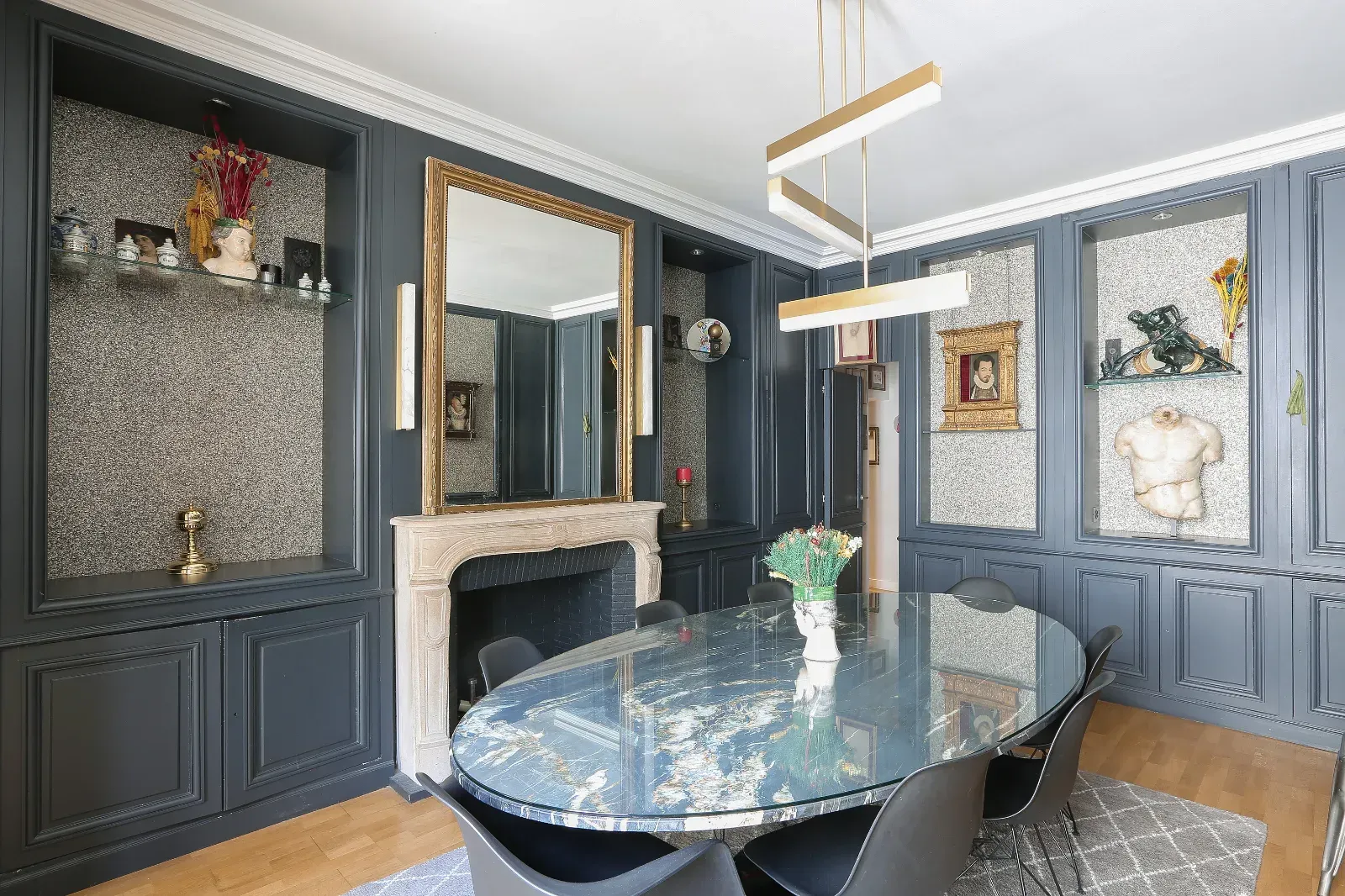 Stunning 180m² Paris Apartment for Shoots & Events in Le Marais