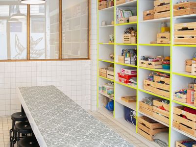 Versatile 90 m² Event Space in Paris with High Ceilings