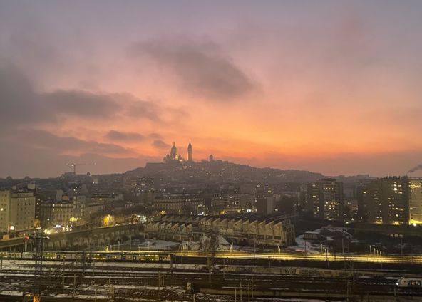 Superb apartment with panoramic terrace, a stone's throw from the Adidas Paris stadium