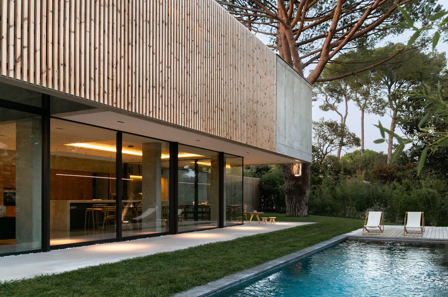 Luxurious contemporary villa