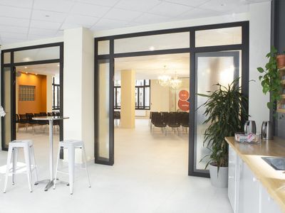 Large Event Room in Paris with Natural Light and High Ceiling