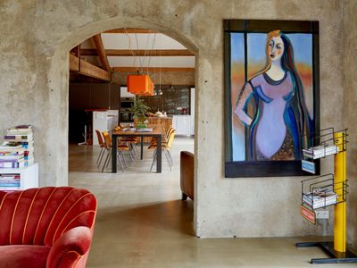 300 m² loft with swimming pool near Narbonne