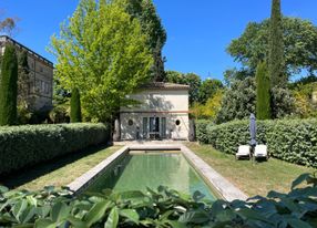 Orangery next to a Château