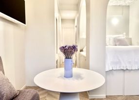 Parisian suite in the heart of Passy 