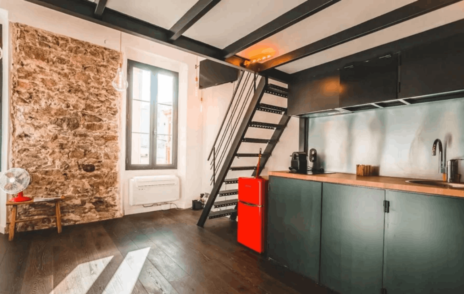 Studio central à Cannes – Pour événements près du Palais