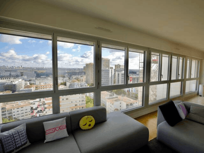 Duplex - Rooftop - 50m2 terrace - panoramic view of Paris on the 18th floor.