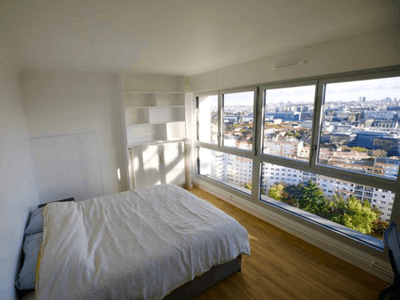 Duplex - Rooftop - 50m2 terrace - panoramic view of Paris on the 18th floor.