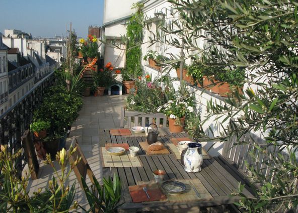 Artists' loft in the Marais, Paris