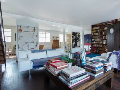 Loft Lumineux du Marais avec Vues sur Paris pour Événements Uniques