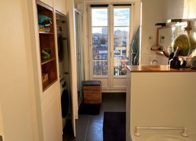 Haussmannian apartment on the top floor with beautiful views of Paris and Issy