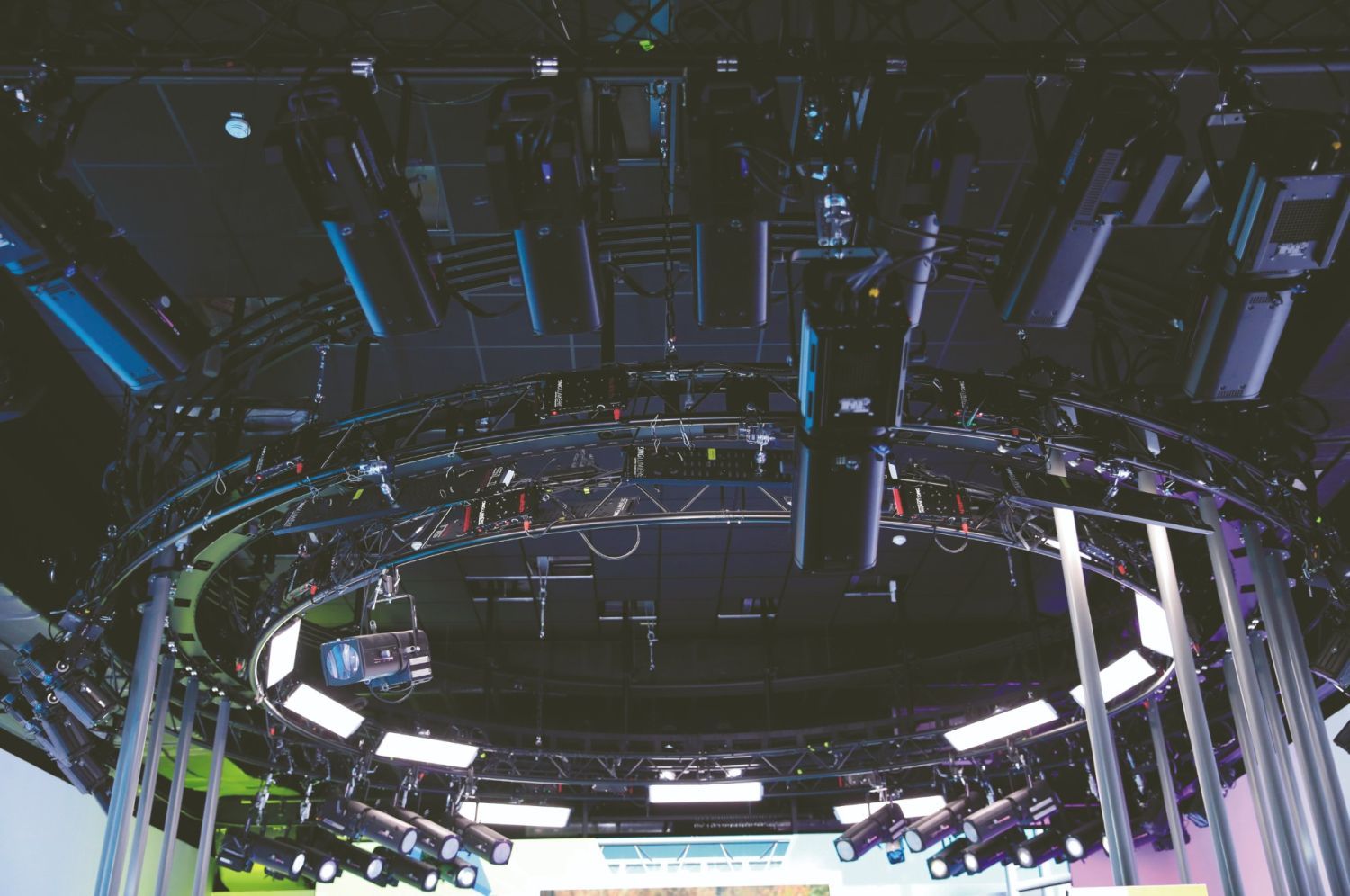 Plateau TV n°1