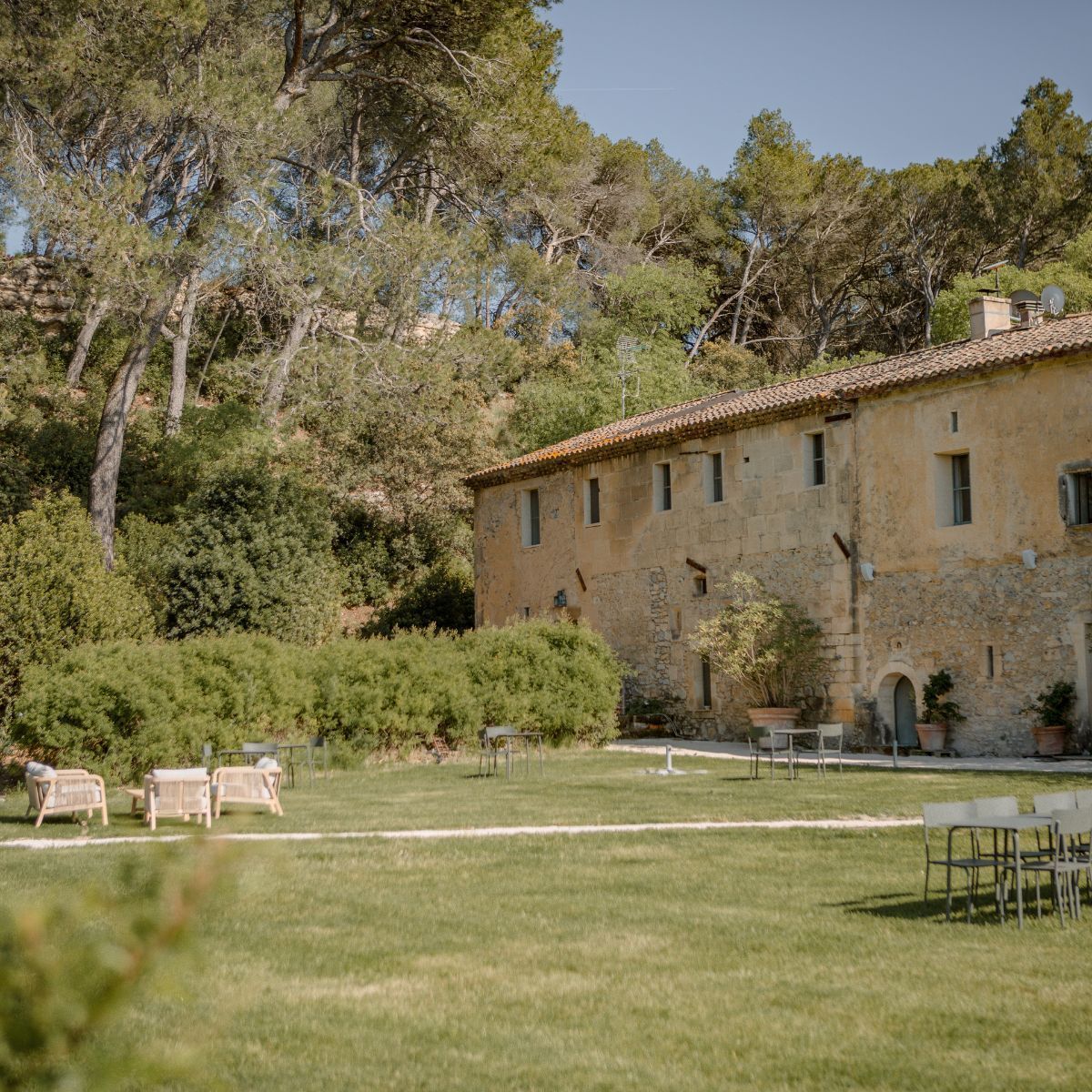 Historic Farmhouse Retreat in Provence for Corporate Events & Seminars