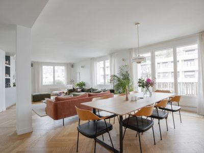 Bright 165m² Paris Apartment for Events & Vacation Rentals