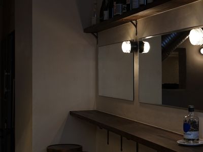 Une authentique cave à vin basque pour des événements à Paris