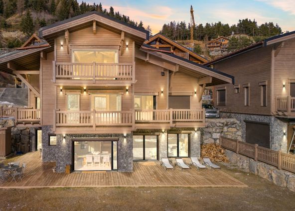 Prestigious chalet at the foot of the slopes