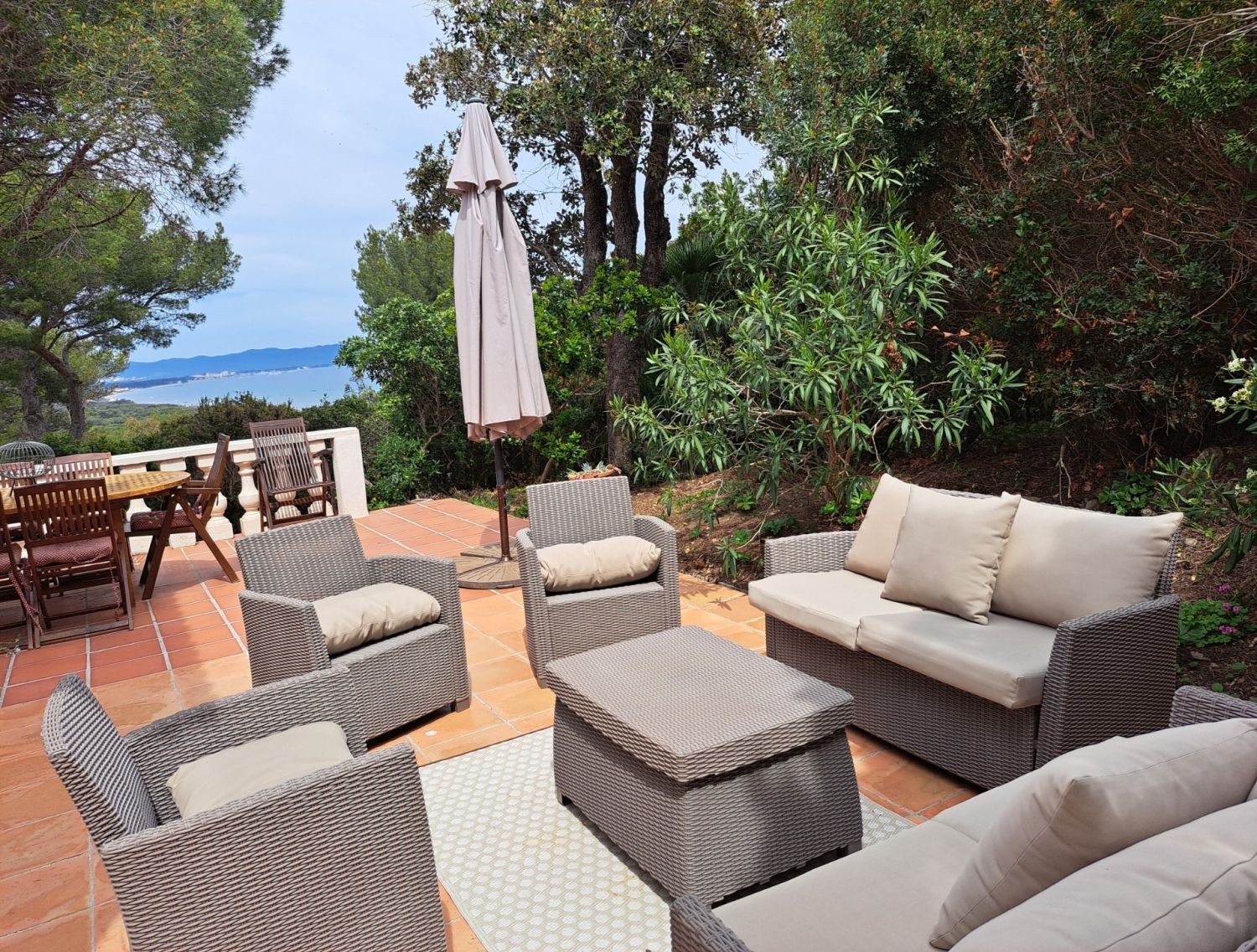 Bastide avec superbe vue mer et piscine