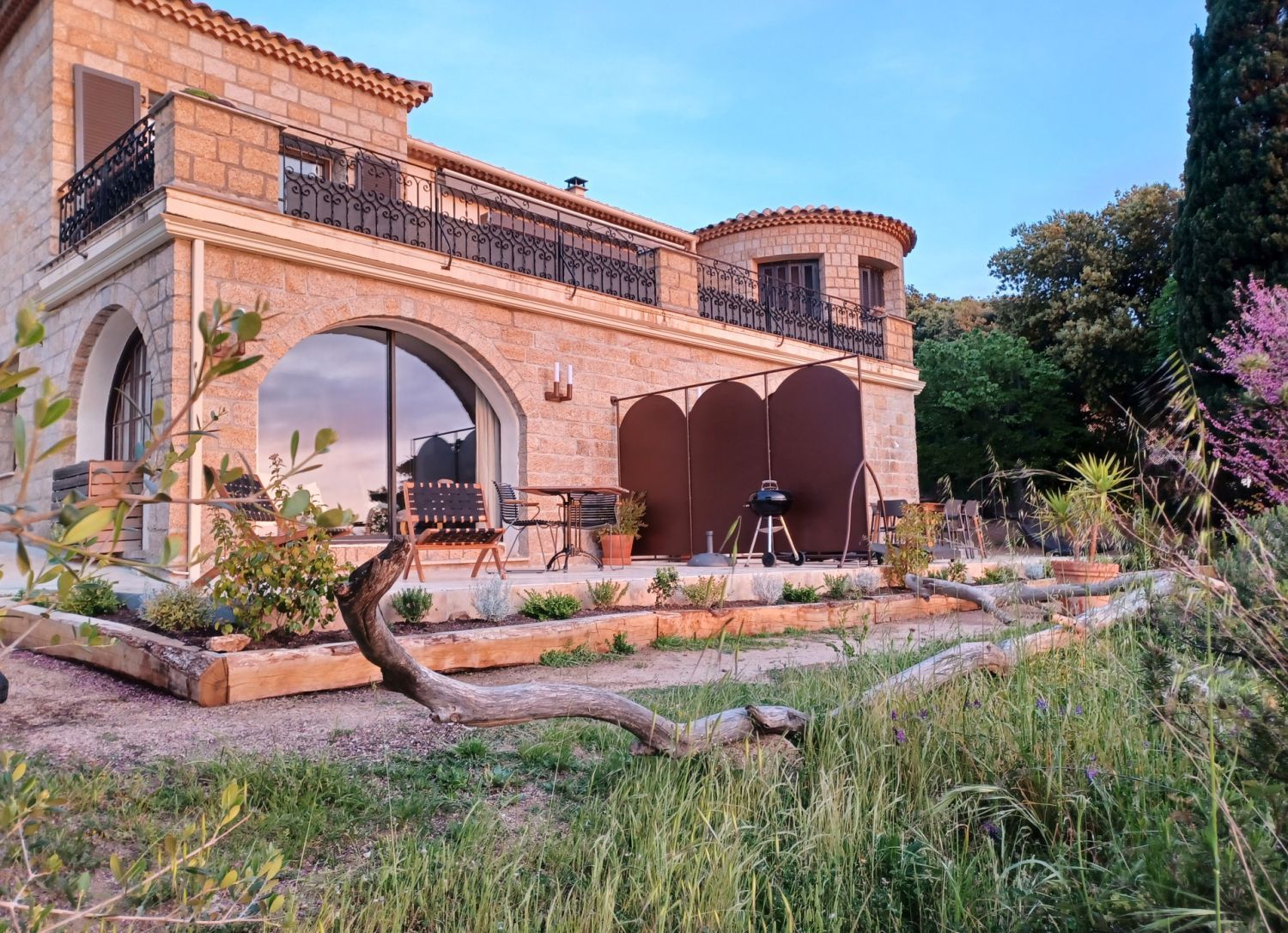 Charming villa in Corsica - panoramic sea view 