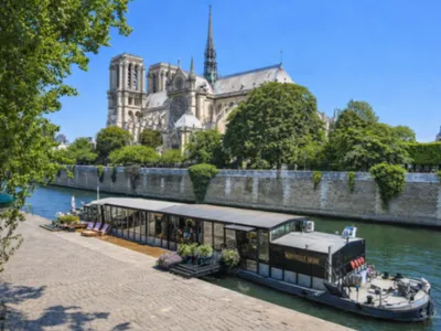Barge with a view of Notre-Dame de Paris