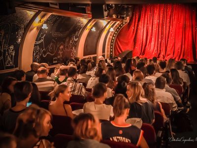 Unique Barge Venue at the Foot of Notre-Dame | Theatre & Restaurant