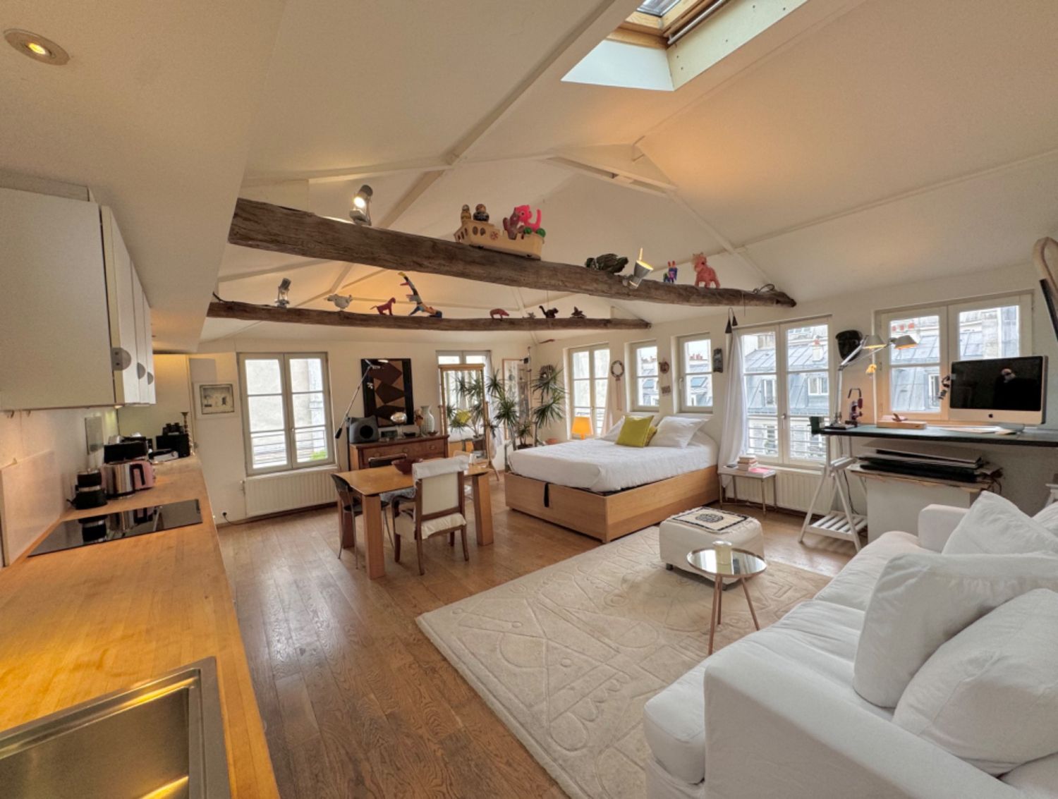 Appartement Parisien Unique pour Événements et Séjours