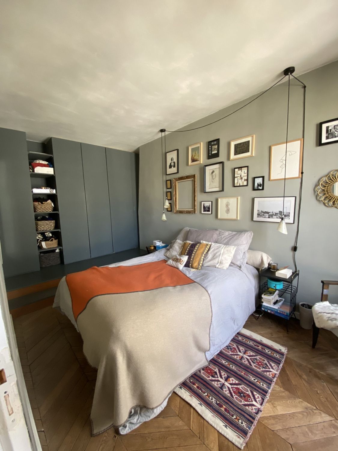 Very beautiful 2 room apartment in the heart of the 10th arrondissement 