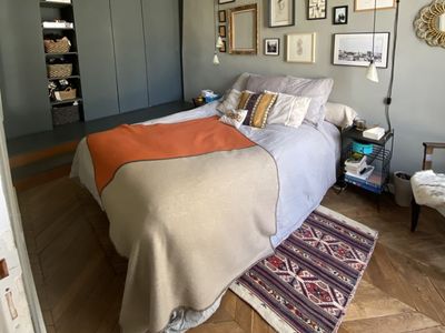 Very beautiful 2 room apartment in the heart of the 10th arrondissement 