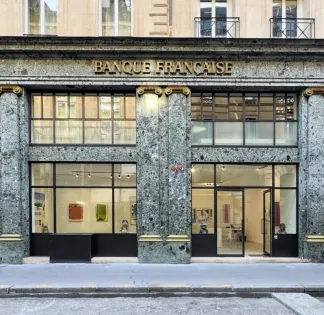 Historic Bank Venue in Paris with Glass Roof & Natural Light